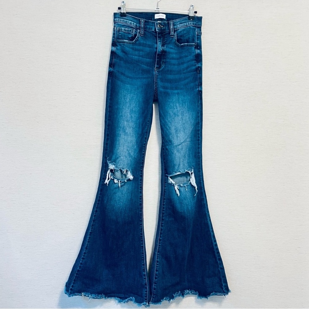 Sneak Peek Distressed wide leg flare blue jeans size 7/28 raw hem festival